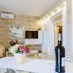 Apartment Nedo Sveti Filip i Jakov