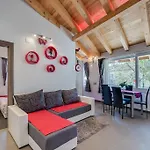 Nedo Apartment *