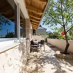 Nedo * Sveti Filip i Jakov
