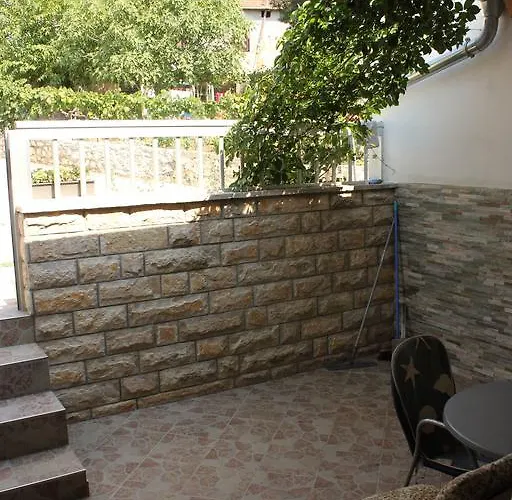 Nedo Lejlighed