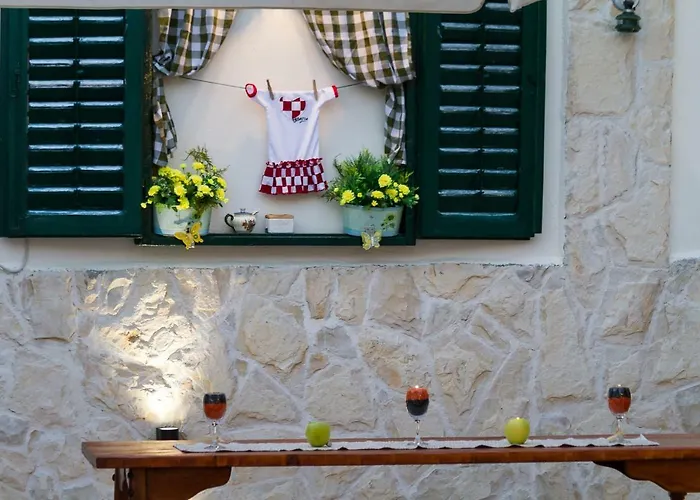 Nedo سفيتي فيليب ياكوف