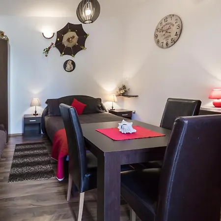 Apartament Nedo Sveti Filip i Jakov