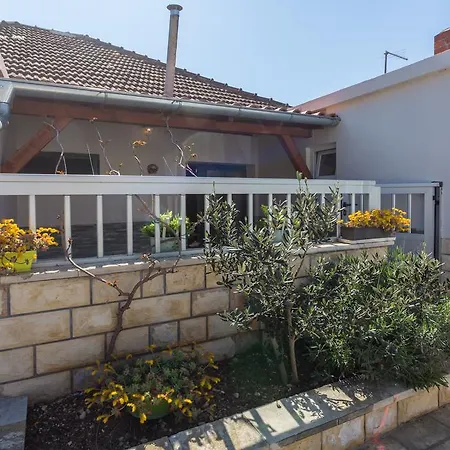 Nedo Appartement Sveti Filip i Jakov