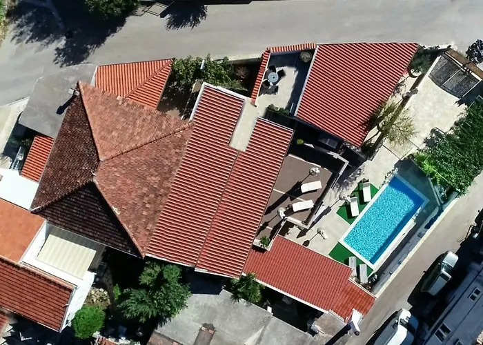 Nedo Апартаменты