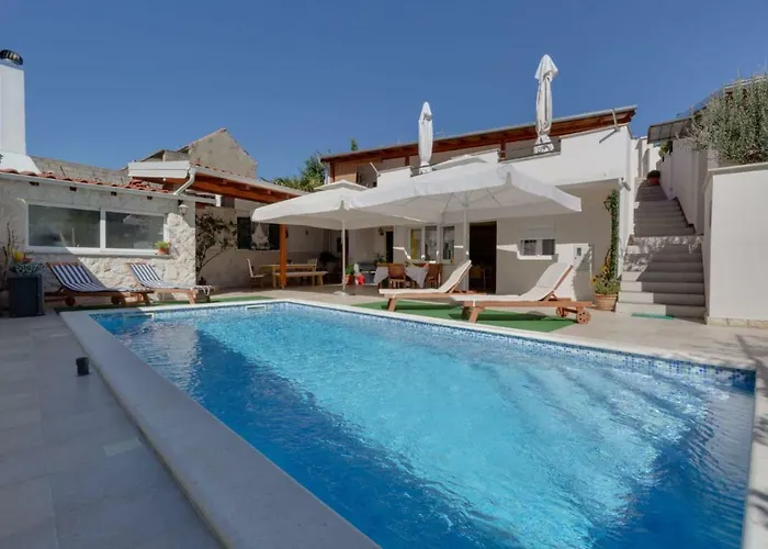 Nedo * 圣菲利普雅科夫